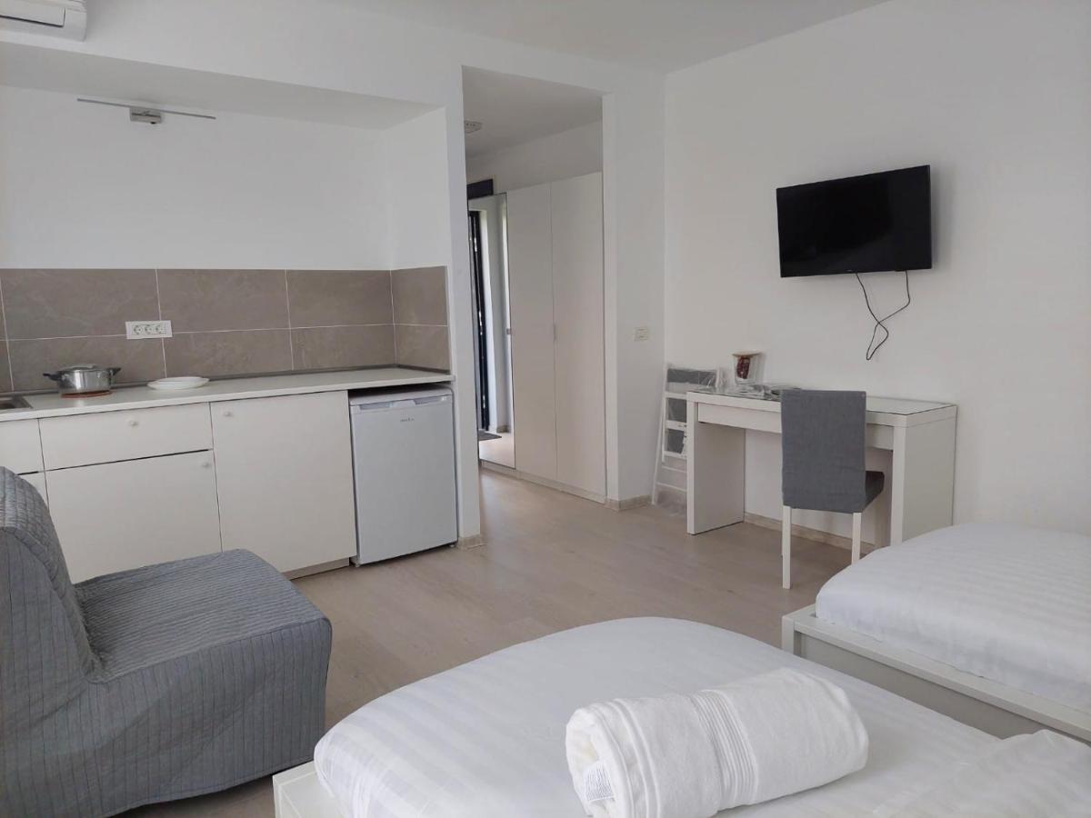 טימישוארה Casa Maria City Apartments מראה חיצוני תמונה